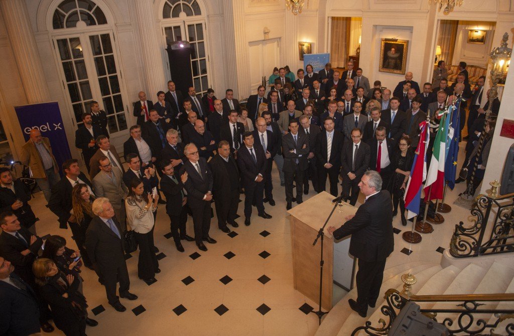 2066915862-HP180704_EmbajadaItalia_DSN4414