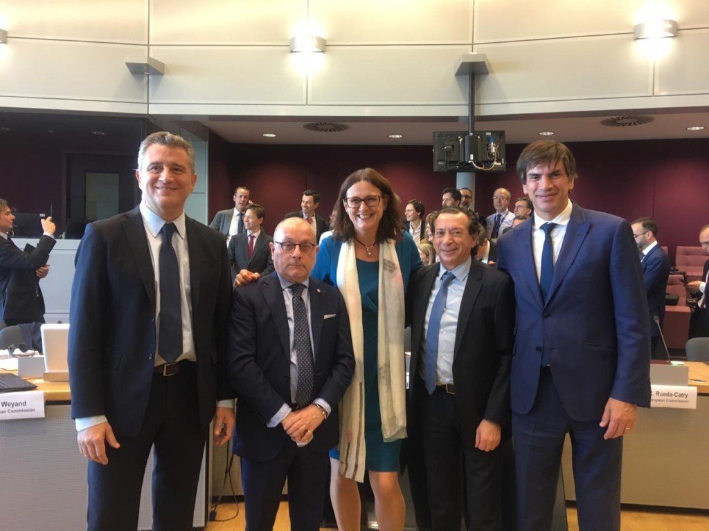 190628150239_original